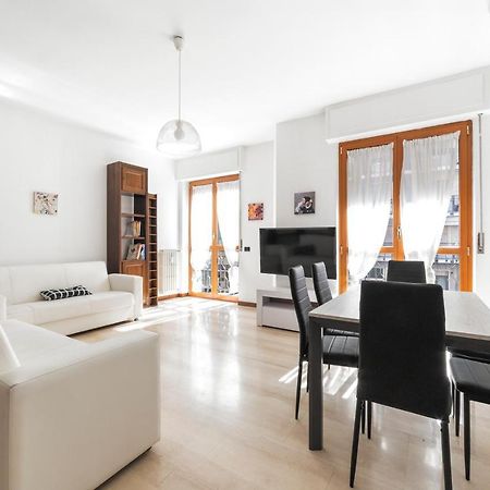 Cenisio M5 Lovely Apartment - With Balcony! Μιλάνο Εξωτερικό φωτογραφία