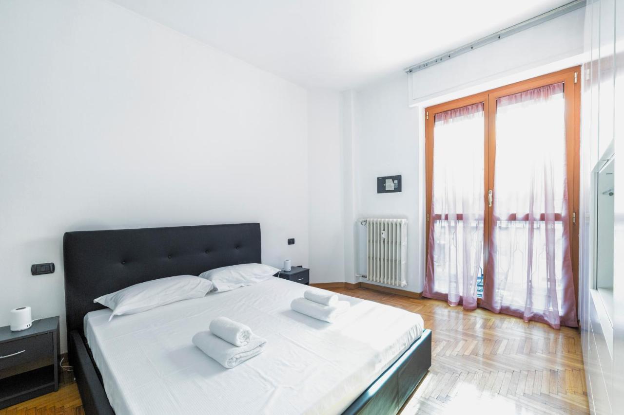 Cenisio M5 Lovely Apartment - With Balcony! Μιλάνο Εξωτερικό φωτογραφία