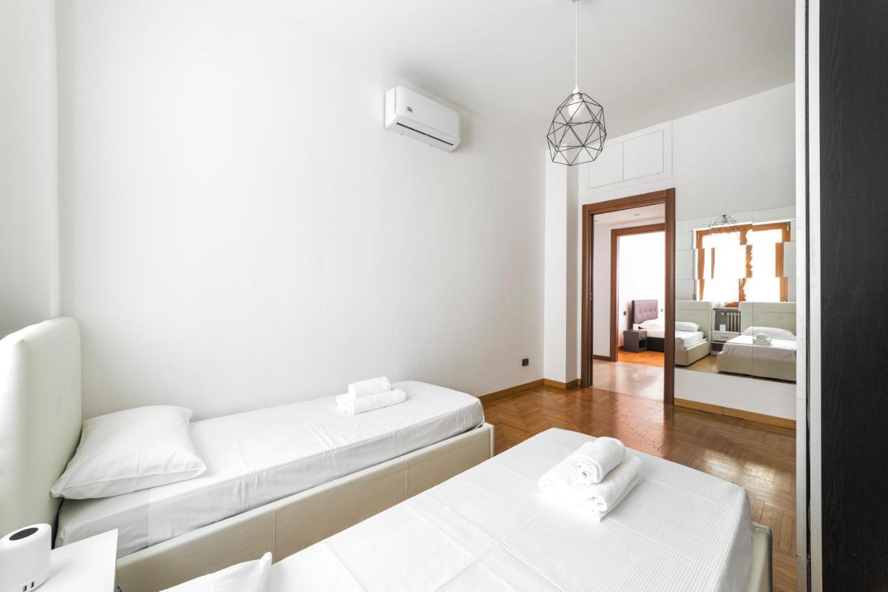 Cenisio M5 Lovely Apartment - With Balcony! Μιλάνο Εξωτερικό φωτογραφία