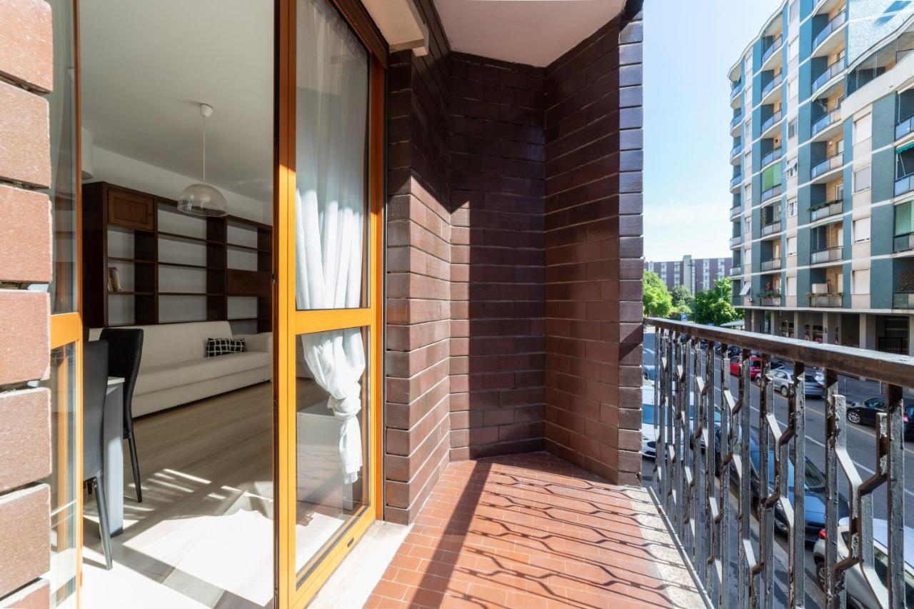 Cenisio M5 Lovely Apartment - With Balcony! Μιλάνο Εξωτερικό φωτογραφία